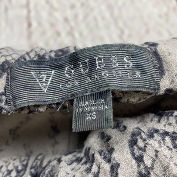 UEC Guess snake print fancy jogger pants xS - Picture 4 of 6